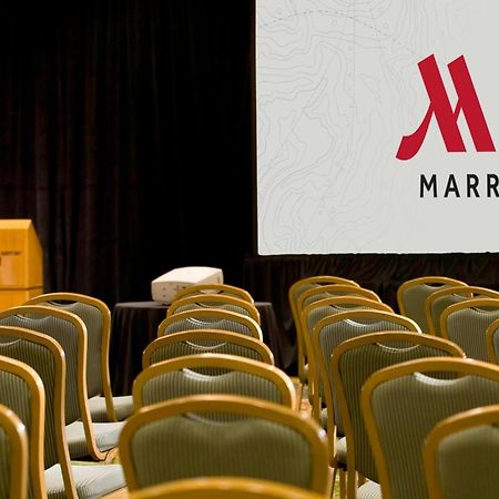 Washington Dulles Airport Marriott Hotel Sterling Ngoại thất bức ảnh