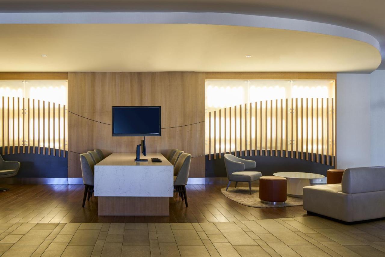 Washington Dulles Airport Marriott Hotel Sterling Ngoại thất bức ảnh