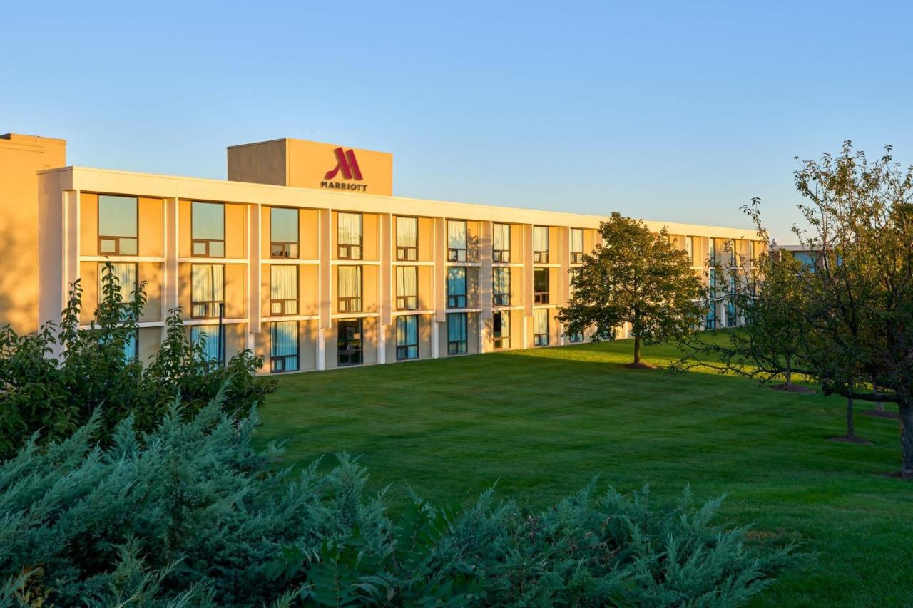 Washington Dulles Airport Marriott Hotel Sterling Ngoại thất bức ảnh